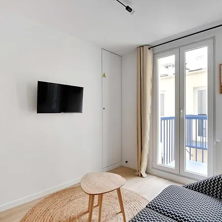 Cosy Modern Small Menilmontant Παρίσι